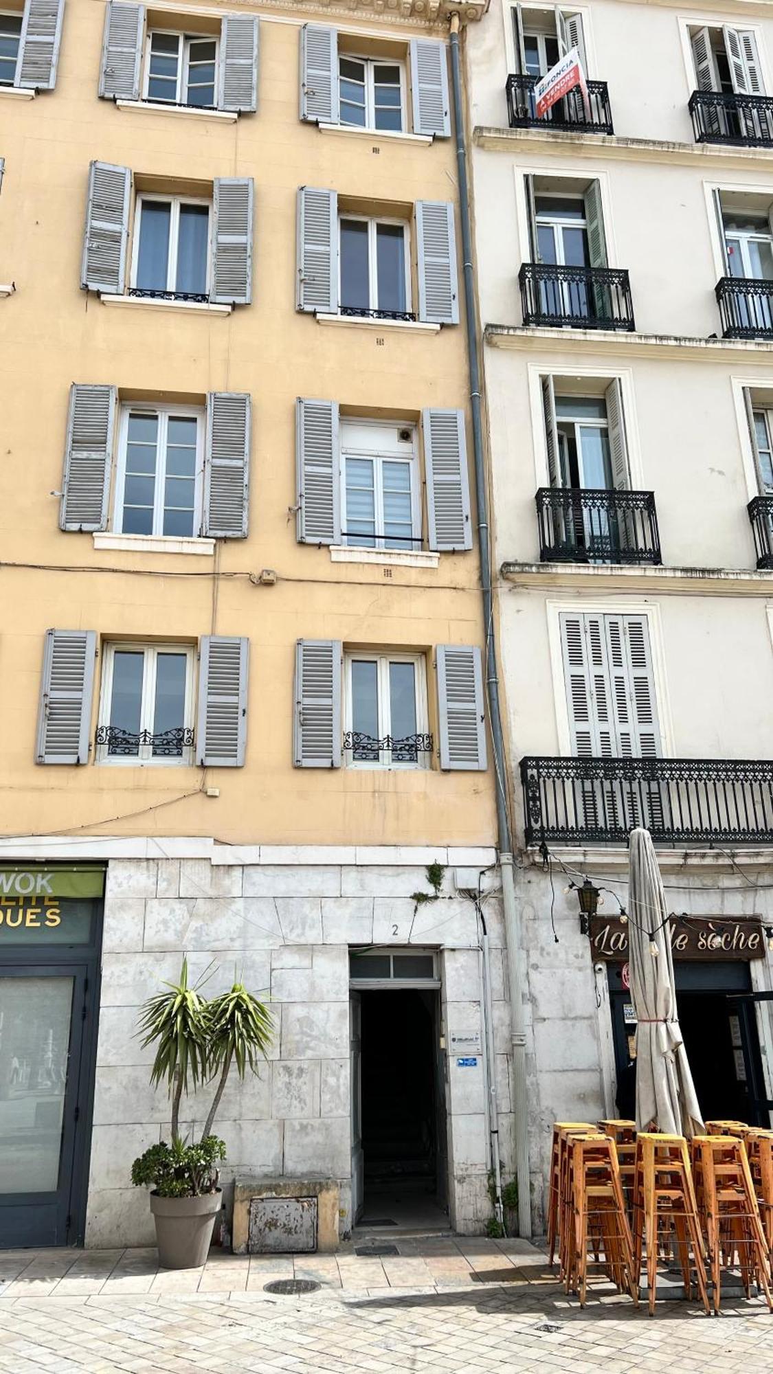 Appartement Grand 3 - Centre Toulon